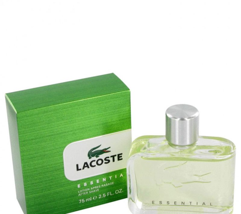 Lacoste Essential